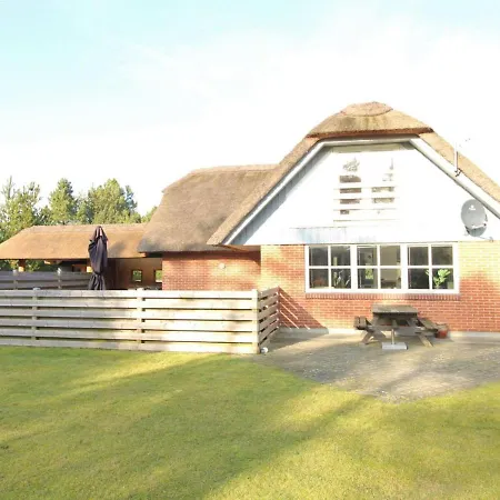 Holiday home Arja - 2-2km From The Sea In Western Jutland By Interhome Blavand