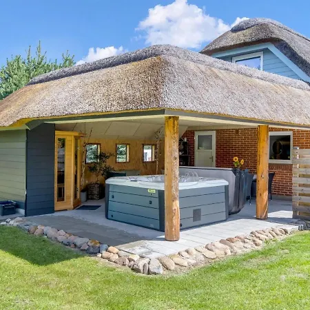 Arja - 2-2km From The Sea In Western Jutland By Interhome *